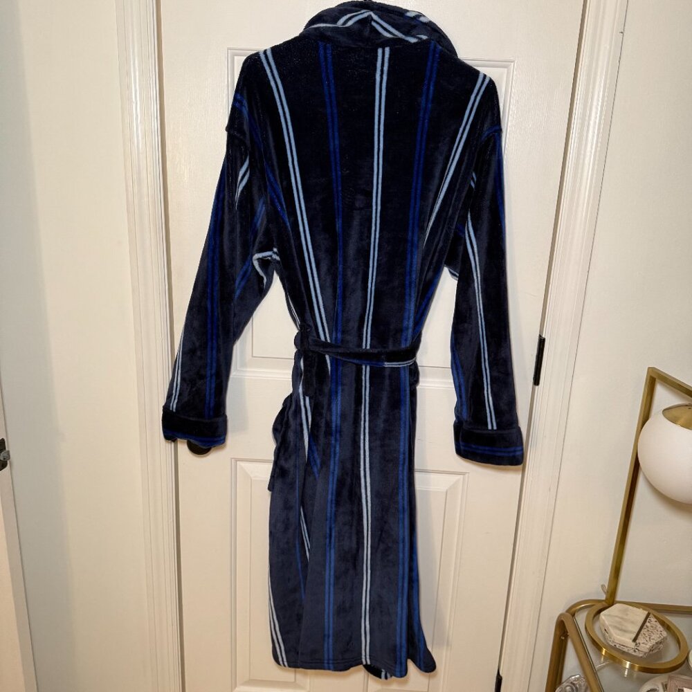 Joe Boxer Striped Robe - Picture 6 of 7